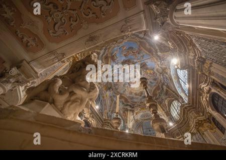 GÊNES, ITALIE, 14 OCTOBRE. 2023 - L'intérieur de l'Oratoire de préparation Philip (San Filippo) dans le centre historique de Gênes, Italie Banque D'Images