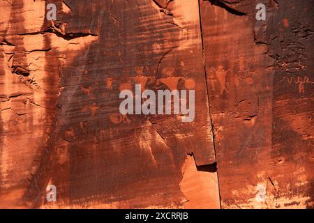 «Pétroglyphes sur la route 279 près de Moab, Utah Banque D'Images