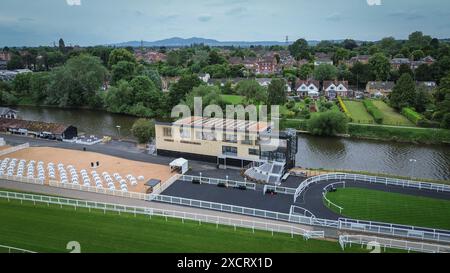 Worcester Racecourse - Nouvelle salle de pesée - juin 2024 Banque D'Images