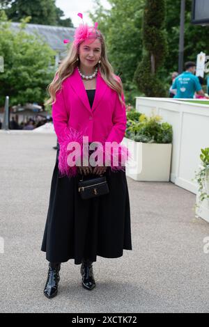 Ascot, Royaume-Uni. 18 juin 2024. Premier jour de Royal Ascot à l'hippodrome d'Ascot dans le Berkshire. Crédit : Maureen McLean/Alamy Live News Banque D'Images