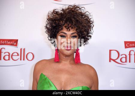 Khadra Soufi beim RAFFAELLO JOUR D'ÉTÉ 2024 in der Orangerie des Schloss Charlottenburg à Berlin AM 18.06.2024 *** Khadra Soufi au RAFFAELLO JOUR D'ÉTÉ 2024 à l'Orangerie du palais de Charlottenburg à Berlin le 18 06 2024 Banque D'Images