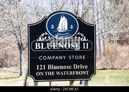 Enseigne de magasin Bluenose II à Lunenburg, Nouvelle-Écosse, Canada Banque D'Images