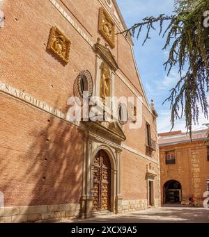 Monastère cistercien de Saint Bernard. Alcala de Henares, Espagne. Banque D'Images