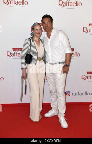 Denise zich und Andreas Elsholz beim Raffaello Summer Day à Berlin 18.06.2024 *** Denise zich et Andreas Elsholz à Raffaello Summer Day à Berlin 18 06 2024 Banque D'Images