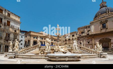 Fontaine prétorienne, Piazza Pretoria, Palerme, Sicile, Italie Banque D'Images