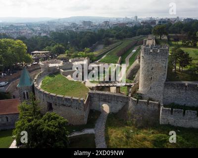 Aeria drone vue du parc Kalemegdan en été, Belgrade, Serbie. Banque D'Images