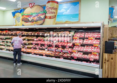 Miami Beach Floride, supermarché de magasin d'épicerie Trader Joe, marché alimentaire, affaires, allée, intérieur, vitrine de viande réfrigérée, stock Banque D'Images