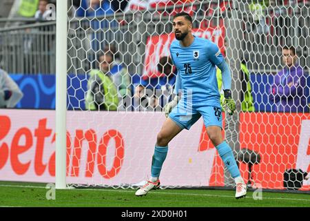 Giorgi Mamardashvili (25) de Géorgie photographié lors d'un match de football entre les équipes nationales de Turquie et de Géorgie le premier jour du Groupe F dans la phase de groupes du tournoi UEFA Euro 2024 , le mercredi 18 juin 2024 à Dortmund , Allemagne . PHOTO SPORTPIX | David Catry Banque D'Images