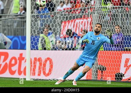 Giorgi Mamardashvili (25) de Géorgie photographié lors d'un match de football entre les équipes nationales de Turquie et de Géorgie le premier jour du Groupe F dans la phase de groupes du tournoi UEFA Euro 2024 , le mercredi 18 juin 2024 à Dortmund , Allemagne . PHOTO SPORTPIX | David Catry Banque D'Images