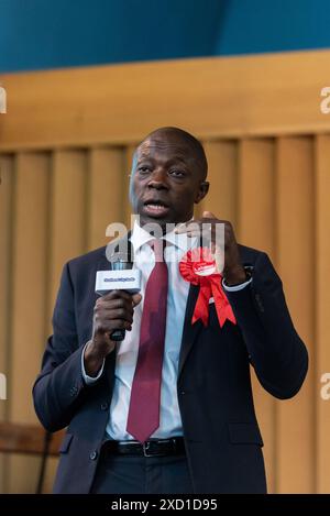 Belle vue Baptist Church, Southend on Sea, Essex, Royaume-Uni. 19 juin 2024. Les principaux candidats se présentant pour la circonscription se sont réunis aux Hustings pour présenter leurs manifestes et répondre aux questions du public. Cette circonscription et ses limites antérieures de Southend East sont conservatrices depuis sa formation en 1950. 2024 candidats incluent Bayo Alaba qui est un ancien soldat du Parachute Regiment et a effectué un saut en parachute lors des récentes commémorations de l'anniversaire du jour J en Normandie Banque D'Images