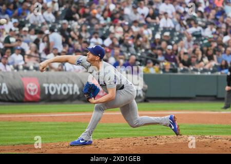 Denver CO, États-Unis. 18 juin 2024. Le lanceur Dodger Walker Buehler (21 ans) lance un terrain pendant le match entre les Dodgers de Los Angeles et les Rockies du Colorado tenu au Coors Field à Denver Co. David Seelig/Cal Sport Medi. Crédit : csm/Alamy Live News Banque D'Images