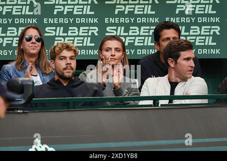 Halle Westf, Westfalen, Deutschland. 20 juin 2024. U.a. Sophia Thomalla (GER) actrice et petite amie d'Alexander Zverev (GER), Mischa Zverev (GER) pendant les années 31. TERRA WORTMANN OPEN, ATP500 - Tennis pour hommes (crédit image : © Mathias Schulz/ZUMA Press Wire) USAGE ÉDITORIAL SEULEMENT! Non destiné à UN USAGE commercial ! Banque D'Images