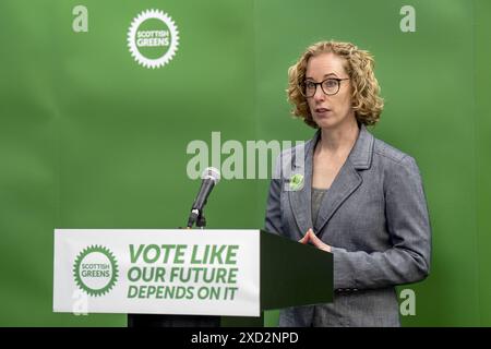 Photo du dossier datée du 10/06/24 de Lorna Slater, co-chef du Parti vert écossais. Lorna Slater, co-dirigeante des Verts écossais, a déclaré que leur manifeste proposera une «vision transformatrice» pour mettre en place une économie verte. Date d'émission : jeudi 20 juin 2024. Banque D'Images