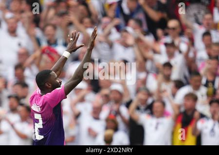 Stuttgart, Allemagne. 19 juin 2024. L'Allemand Antonio Rudiger lors du match de l'UEFA Euro 2024 opposant l'Allemagne à la Hongrie, Groupe A, date 2, a joué au Mercedes-Benz Arena Stadium le 19 juin 2024 à Stuttgart, en Allemagne. (Photo de Bagu Blanco/PRESSINPHOTO) crédit : AGENCE SPORTIVE PRESSINPHOTO/Alamy Live News Banque D'Images