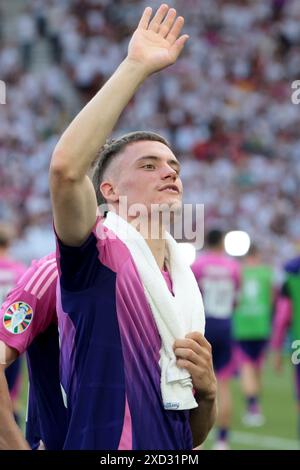 Stuttgart, Allemagne. 19 juin 2024. Florian Wirtz, Allemand, célèbre la victoire après le match de football UEFA Euro 2024, Groupe A, entre l'Allemagne et la Hongrie le 19 juin 2024 au MHPArena de Stuttgart, Allemagne - photo Jean Catuffe/DPPI crédit : DPPI Media/Alamy Live News Banque D'Images