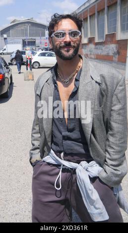 Marco Mengoni pendant Milano Fashion week collections homme printemps été Banque D'Images