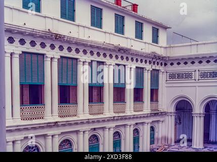 11 25 2022 Vintage Old Colonial Jorasanko Building à Kolkata Inde Asie Banque D'Images