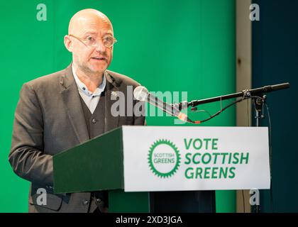 Édimbourg, Écosse. 20 juin 2024. Patrick Harvie, co-leader et MSP, lance le manifeste des Verts écossais crédit : Raymond Davies / Alamy Live News Banque D'Images