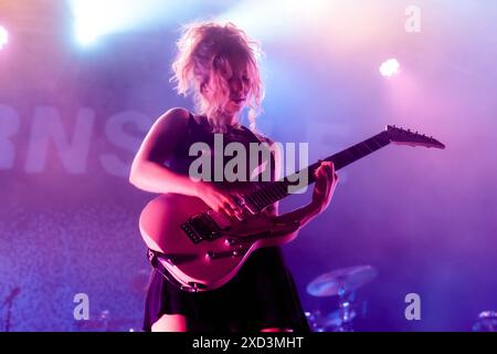Milan, Italie. 19 juin 2024. Meg Mills de Turnstile se produit en concert au Circolo Magnolia de Milan, Italie, le 19 juin 2024 (photo de Mairo Cinquetti/NurPhoto) crédit : NurPhoto SRL/Alamy Live News Banque D'Images