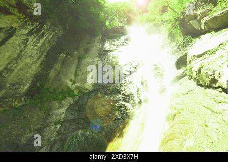 Makhuntseti cascade Batumi ville dans le sud-ouest du pays de Géorgie juin 2024 pour le fond Banque D'Images