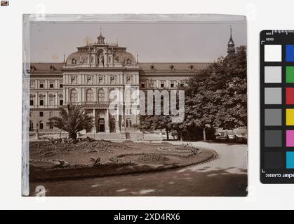 1., Schmerlingplatz 10-11 - Justizpalast probablement : Martin Gerlach sen. (1846—1918), photographe, C. Angerer & Göschl (1870—1983), Reproduktionsanstalt Timtom, bâtiment de cour, jardins publics, parc, Justizpalast, Schmerlingplatz vers 1905 Banque D'Images