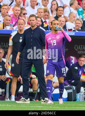 Stuttgart, Allemagne. 19 juin 2024. Leroy SANE, DFB 19 DFB Headcoach Julian Nagelsmann, Bundestrainer, Nationaltrainer, dans le match de la phase de groupes ALLEMAGNE - HONGRIE 2-0 des Championnats d'Europe de l'UEFA 2024 le 19 juin 2024 à Stuttgart, Allemagne. Photographe : ddp images/STAR-images crédit : ddp Media GmbH/Alamy Live News Banque D'Images