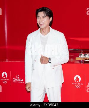 Séoul, Corée du Sud. 20 juin 2024. L'acteur sud-coréen Hyun Bin, assiste à un appel photo pour l'édition spéciale OMEGA des Jeux Olympiques de Paris 2024 à Séoul, Corée du Sud, le 20 juin 2024. (Photo de Lee Young-ho/Sipa USA) crédit : Sipa USA/Alamy Live News Banque D'Images