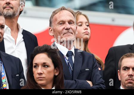 Francfort, Deutschland. 20 juin 2024. Hans Joachim Watzke GER, Danemark (DEN) v. England (ENG), Fussball Europameisterschaft, UEFA EURO 2024, Gruppe C, 2. Spieltag, 20.06.2024 LA RÉGLEMENTATION DFB/DFL INTERDIT TOUTE UTILISATION DE PHOTOGRAPHIES COMME SÉQUENCES D'IMAGES ET/OU QUASI-VIDÉO Foto Credit : Eibner-Pressefoto/Alamy Live News Banque D'Images