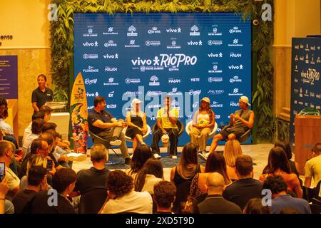 Rio de Janeiro, Brésil. 20 juin 2024. WSL vivo Rio Pro 2024 collective a eu lieu ce jeudi (20), au centre culturel Banco do Brasil dans la ville de Rio de Janeiro, RJ. Crédit : Luiz Gomes/FotoArena/Alamy Live News Banque D'Images