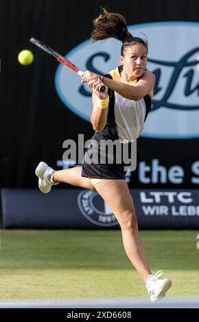 20 juin 2024 ; Rot Weiss Tennis Club, Grunewald, Berlin, Allemagne ; ecotrans WTA Ladies 500 Tennis German Open Berlin, jour 4 ; Daria Kasatkina contre Aryna Sabalenka, match de célibataires dames Banque D'Images