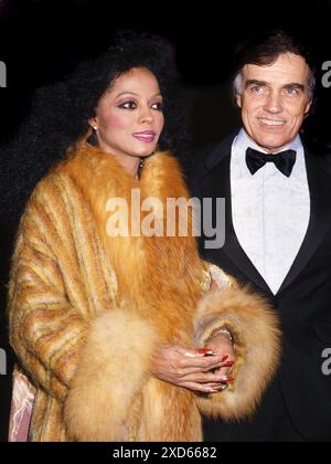 Diana Ross avec Jack Briley, scénariste primé aux Oscars Banque D'Images