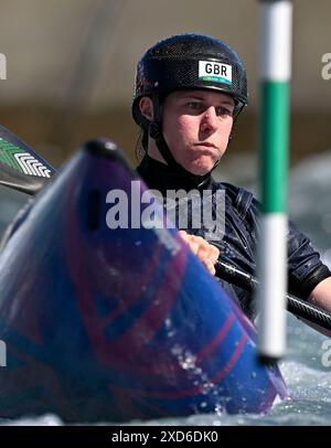 Waltham Cross, Royaume-Uni. 20 juin 2024. Journée des médias en canoë. Lee Valley White Water Centre. Waltham Cross. Kimberley Woods lors de la journée des médias pré-Paris2024 Jeux Olympiques au Lee Valley White Water Centre, Royaume-Uni. Crédit : Sport in Pictures/Alamy Live News Banque D'Images