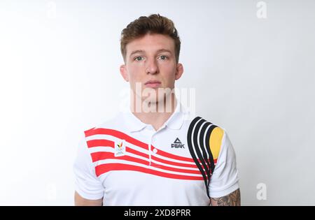 Bruxelles, Belgique. 21 juin 2024. Le judoka belge Jorre Verstraeten photographié lors d’une séance photo pour le Comité Olympique belge BOIC - COIB avant les Jeux Olympiques de Paris 2024, à Bruxelles, vendredi 21 juin 2024. BELGA PHOTO VIRGINIE LEFOUR crédit : Belga News Agency/Alamy Live News Banque D'Images