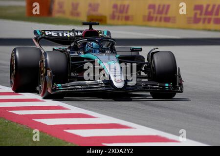 Barcelone, Espagne. 11 juin 2024. Sport automobile : Championnat du monde de formule 1, Grand Prix d'Espagne, 1er essais libres. George Russell de Grande-Bretagne de l'écurie Mercedes-AMG Petronas Formula One Team est sur la piste à Barcelone. Crédit : Hasan Bratic/dpa/Alamy Live News Banque D'Images