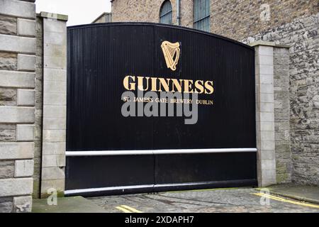 Les portes d'entrée de l'usine Guinness. Banque D'Images