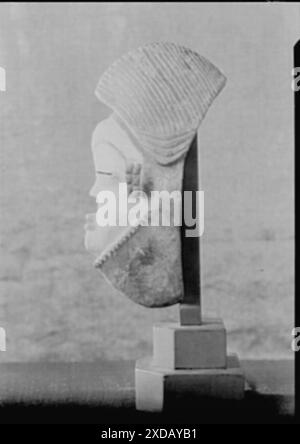 Sculpture appartenant à Albert Rothbart. Collection de photographies Genthe. Banque D'Images
