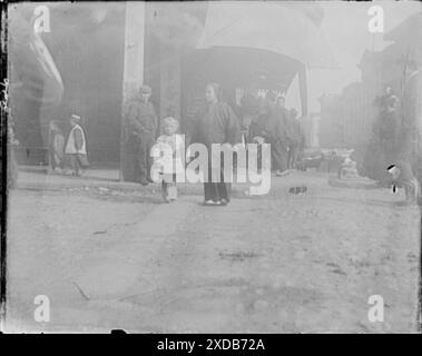 Toutes les pharmacies Peace Hall, Chinatown, San Francisco. Collection de photographies Genthe. Banque D'Images