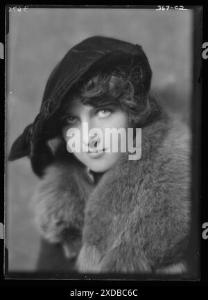 McMahon, Helen, Miss, ou Dorothy McMahon, portrait. Collection de photographies Genthe. Banque D'Images