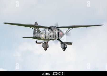 Un avion de liaison Westland Lysander de la Royal Air Force. Les performances de l'avion en champ court permettent des missions clandestines. Banque D'Images