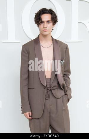 Paris, France. 21 juin 2024. Huddy assiste au défilé Dior homme printemps/été 2025 dans le cadre de la Fashion week à Paris, France, le 21 juin 2024. Photo Aurore MARECHAL/ABACAPRESS. COM Credit : Abaca Press/Alamy Live News Banque D'Images