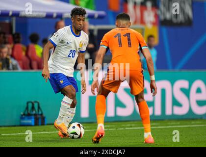 Leipzig, Allemagne. 21 juin 2024. Kingsley Coman de France (l) en action lors du match pays-Bas contre France UEFA Euro 2024 Groupe d au stade de Leipzig le 21 juin 2024. (Photo par : Dimitrije Vasiljevic) crédit : Dimitrije Vasiljevic/Alamy Live News Banque D'Images