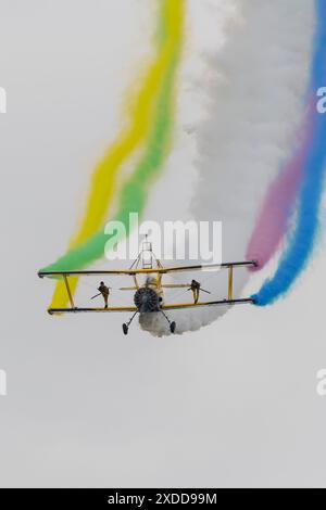 Défilé Scandinavian Airshow au Antidotum Air Show 2024 à Leszno, Pologne Banque D'Images