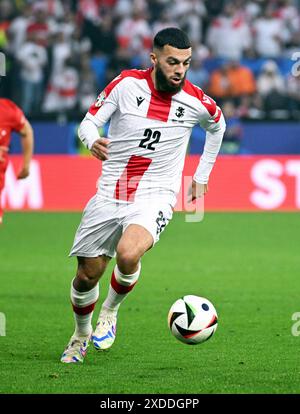 Fussball, Europameisterschaft, EURO 2024, Gruppe F, signal-Iduna-Park Dortmund : TŸrkei - Georgien 3:1 ; Georges Mikautadze (GEO). Aktion, Einzelbild. Banque D'Images