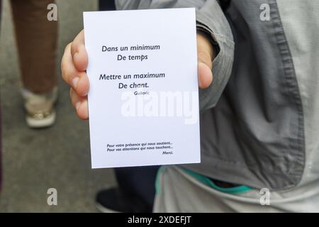 Namur, Belgique. 22 juin 2024. Cette photo montre la cérémonie funéraire de Jodie Devos, chanteuse d'opéra belge décédée le 16 juin d'un cancer, à Namur, samedi 22 juin 2024. BELGA PHOTO NICOLAS MAETERLINCK crédit : Belga News Agency/Alamy Live News Banque D'Images