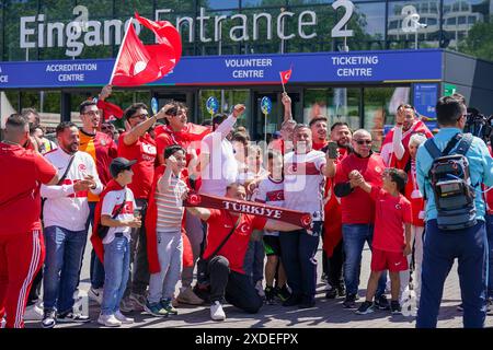 Dortmund, Allemagne. 22 juin 2024. Fans de Turquie lors du match Turquie vs Portugal UEFA Group F au BVB Stadion, Dortmund, Allemagne, le 22 juin 2024 crédit : Every second Media/Alamy Live News Banque D'Images