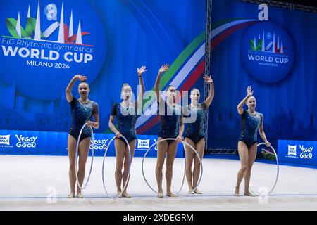 Assago, Italie. 21 juin 2024. Team Poland pendant la Coupe du monde de gymnastique rythmique FIG, au Forum Unipol, Milan le 21 juin 2024 pendant gymnastique rythmique - Coupe du monde 2024 Groupe 5 Hoops, gymnastique à Assago, Italie, 21 juin 2024 crédit : Agence photo indépendante Srl/Alamy Live News Banque D'Images