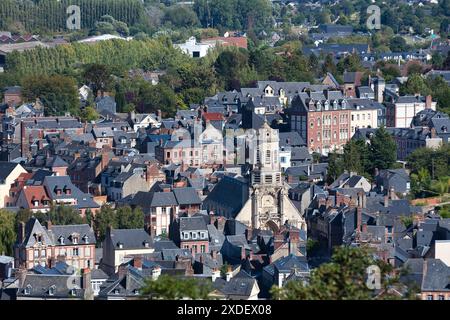 Vue aérienne de l'église Saint-Léonard à Honfleur, Calvados. Banque D'Images