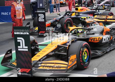 Barcelone, Espagne. 11 juin 2024. Sport automobile : Championnat du monde de formule 1, Grand Prix d'Espagne, pole position qualificative pour Lando Norris de Grande-Bretagne de l'équipe McLaren. Crédit : Hasan Bratic/dpa/Alamy Live News Banque D'Images