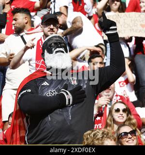 Dortmund, Allemagne. 22 juin 2024. DORTMUND, signal Iduna Park, 22-06-2024, Championnat d'Europe de Football Euro2024, match de groupes n°23 entre Turkiye et le Portugal. Crédit supporter : Pro Shots/Alamy Live News Banque D'Images