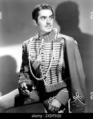 TYRONE POWER Portrait comme Diego Vega aka Zorro dans LA MARQUE DE ZORRO 1940 réalisateur ROUBEN MAMOULIAN roman Johnston McCulley musique Alfred Newman Twentieth Century Fox Banque D'Images